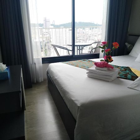 The​ Base​ ​Pattaya​ By Ammy Aparthotel Luaran gambar